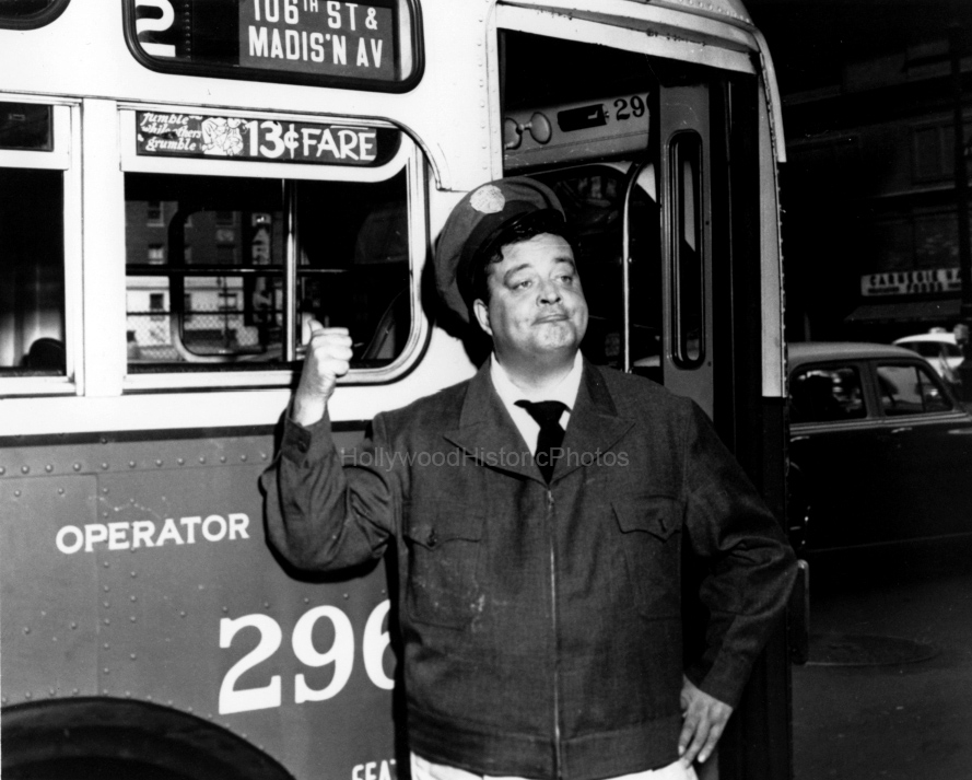 Jackie Gleason 1956 As Ralph Kramden on the Honeymooners wm.jpg